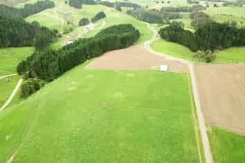 3198 State Highway 23, Raglan