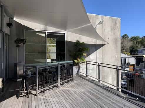 Prestigious Office & Location