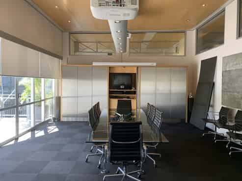 Prestigious Office & Location