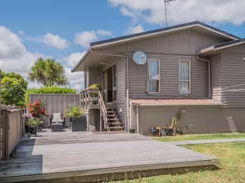 4 Caulton St, Saint Johns