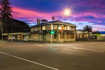 Iconic freehold hotel investment