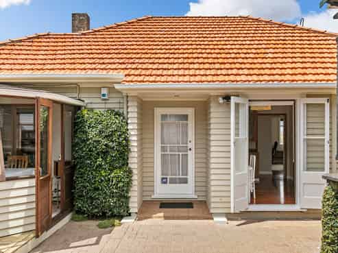 52 Konini Road, Greenlane