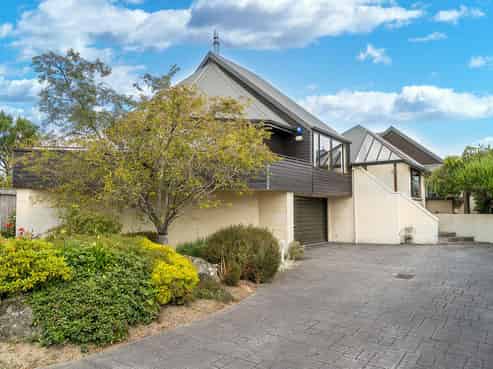 2 Crewe Street, Maryhill