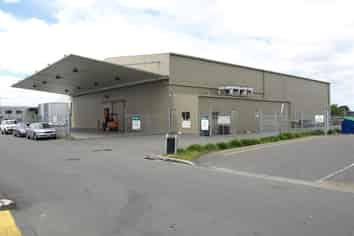 Hornby Coolstore Available