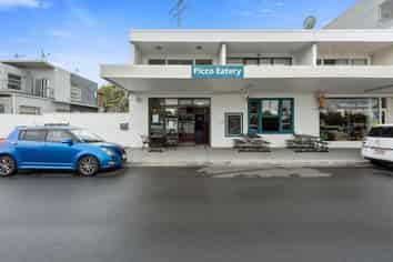 Food premises in Glendowie for sale