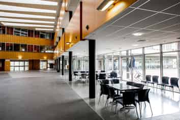 UNIVERSITY CAMPUS FOR LEASE - PART OR WHOLE