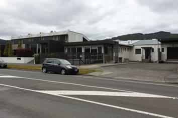 TECH WORKSHOP, WAREHOUSE, OFFICE COMBO