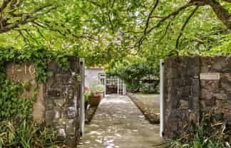 8 & 10 Earls Court, Hill Park