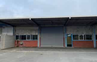 ADAPTABLE OFFICE AND WAREHOUSE