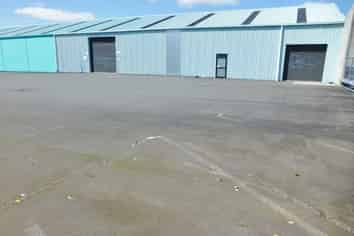 Large Warehouse and Showroom