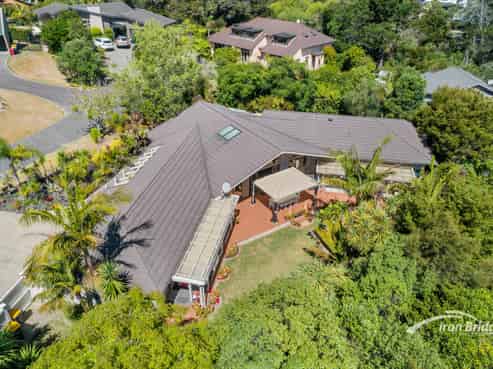 18 Oakford Park Crescent, Greenhithe