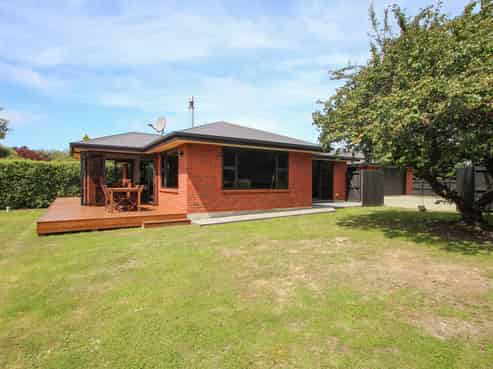 18 Mclean Street, Glenavy