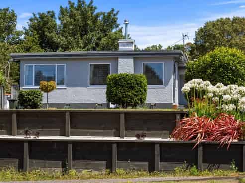 3 Brecon Road, Stratford