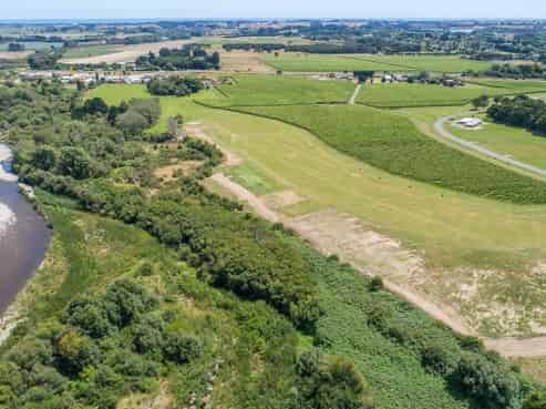 Manawatu / Whanganui - Address withheld