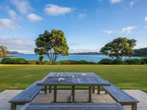  285 Manawaora Road, Russell