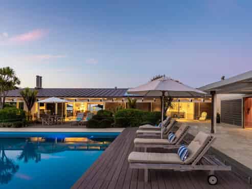  285 Manawaora Road, Russell