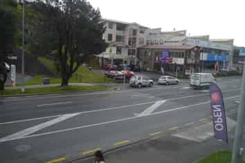 Partitioned Office Premises 135m2