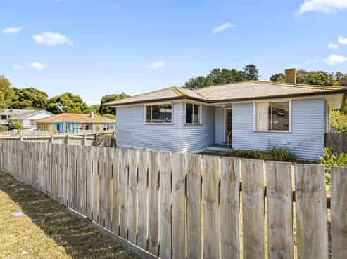 45 Waihemo Street, Waitangirua