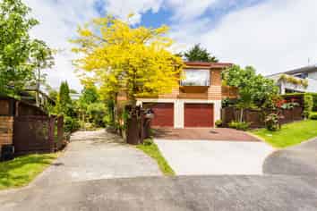 8 Kirkdale Place, Northcross