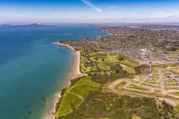 34 Headsail Drive, Long Bay