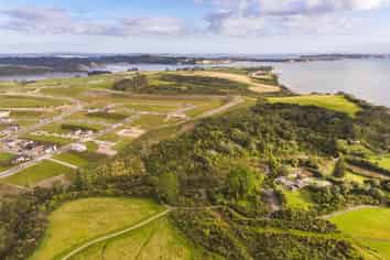 34 Headsail Drive, Long Bay