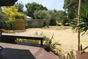 508 Ocean Rd, Whangamata