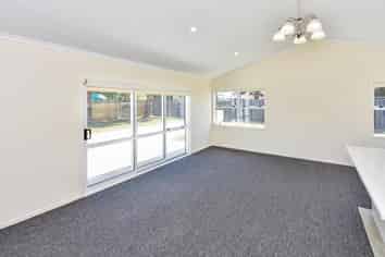 57 Favona Road, Favona