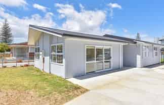 57 Favona Road, Favona