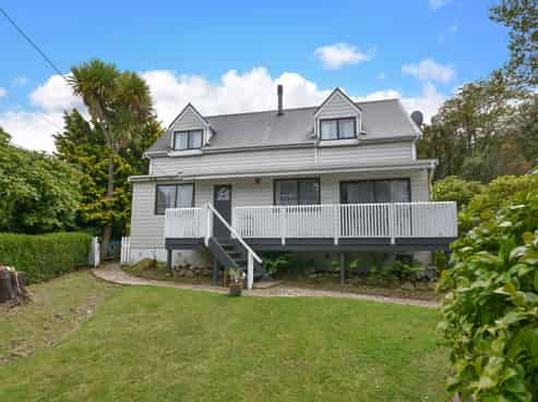 27 Glenross Street, Glenross