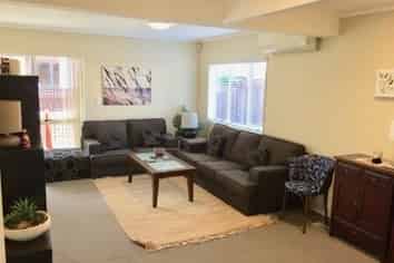 9 Central Park Drive, Te Atatu South