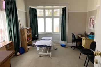 Commanding Maori Hill location