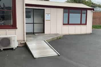 Commanding Maori Hill location