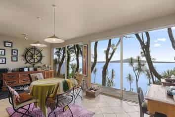 40 Seacliffe Avenue, Belmont