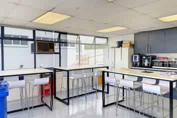 Northcote 495sqm Modern Office