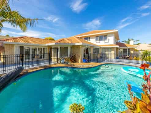 20 Jane Eyre Drive, Somerville