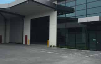 750M² WAREHOUSE UNIT ON HUGO JOHNSTON DRIVE