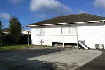 2 Silverstone Pl, Henderson