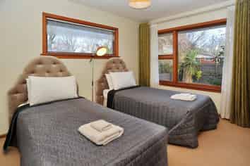 62 Woodbury Street, Russley