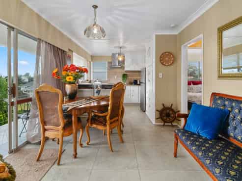 17 Grey Street, Glenholme