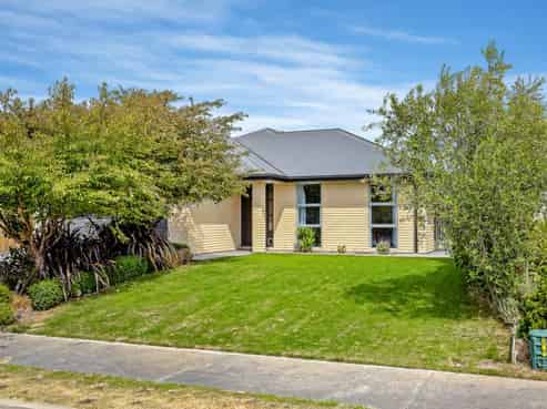 7 Waimarie Street, Pegasus