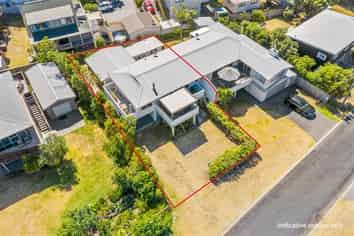 113B  Ranfurly Road, Whangamata