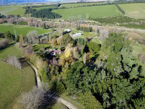 668 Chamberlain Road, Albury