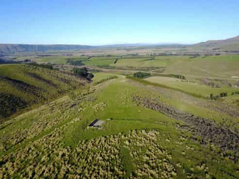 668 Chamberlain Road, Albury