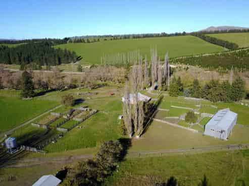 668 Chamberlain Road, Albury