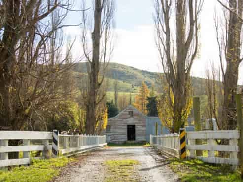 668 Chamberlain Road, Albury