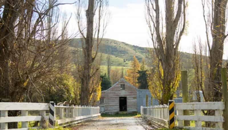 668 Chamberlain Road, Albury