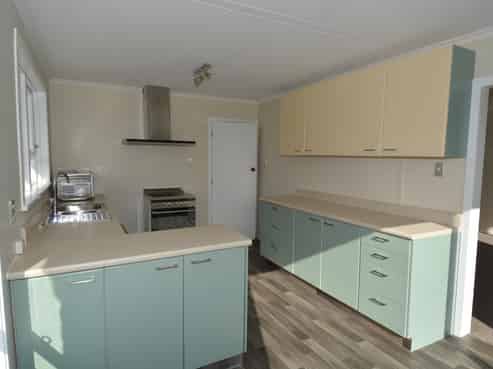 35 Lauder Crescent, Heidelberg