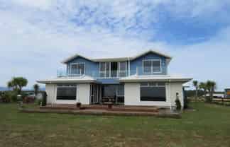 12 Elley Drive, Carters Beach