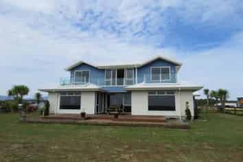 12 Elley Drive, Carters Beach