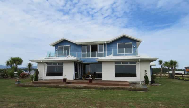 12 Elley Drive, Carters Beach